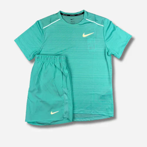 Ensemble running turquoise